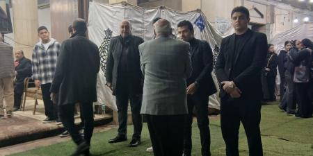 بدء عزاء الفنان سعيد مختار بدار المناسبات في طنطا