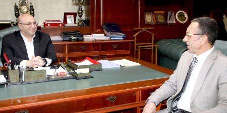 محافظ بني سويف يناقش جهود أجهزة وإدارات مديرية الزراعة