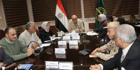 محافظ القليوبية يعقد اجتماعًا لمتابعة الاستعدادات النهائية لجولة الإعادة لانتخابات مجلس النواب 2025