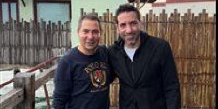 لقاء النجوم.. أبو تريكة يوجه رسالة خاصة لمحمد بركات عقب لقائهما الأخير