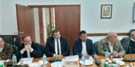 لجنة
الضرائب
والجمارك:
تنسيق
مستمر
مع
مصلحة
الجمارك
لحل
الشكاوى
أولًا
بأول