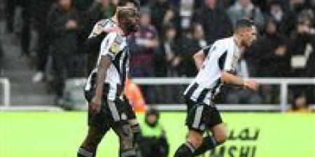 نيوكاسل
يونايتد
يفوز
على
فولهام
(1/2)
ويتأهل
لنصف
نهائي
كأس
رابطة
المحترفين
الإنجليزية