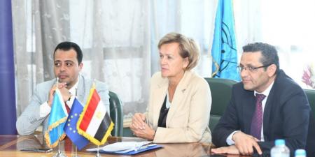 «الصحفيين»
      تستضيف
      السفيرة
      أنجلينا
      إيخهورست
      رئيسة
      بعثة
      الاتحاد
      الأوروبي