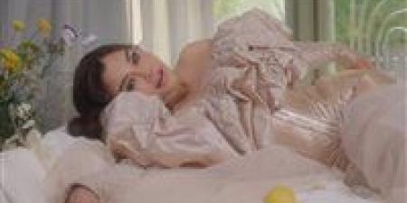 فيديو
هيفاء
وهبي
مع
خليجي
في
غرفة
النوم..
لماذا
تصدّرت
الفنانة
التريند
بـ
سوبر
وومان؟