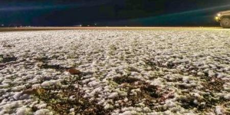 أمطار وتساقط للثلوج على منطقة حائل فى السعودية