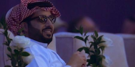 تركي
آل
الشيخ
ينفي
إنتاجه
فيلم
الست:
دورنا
قائم
على
الرعاية
فقط
والعمل
مصري
100٪