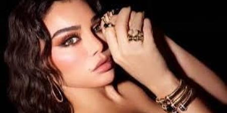 فيديوهات
      هيفاء
      وهبي
      تشعل
      السوشيال
      ميديا..
      مشاهد
      صادمة
      حول
      المقطع
      المسرب