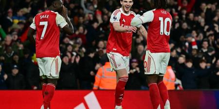 محدث
لحظة
بلحظة:
نتيجة
مباراة
أرسنال
وإيفرتون
في
الدوري
الإنجليزي
الممتاز