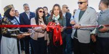 الأقصر
      على
      خريطة
      التنمية
      المتكاملة..
      افتتاح
      مجزر
      الحبيل
      الآلي
      وإطلاق
      السوق
      الحضاري
      الجديد
      بالبياضية