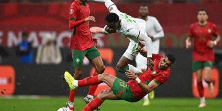 إصابة وركلة جزاء ضائعة فى شوط سلبى بين المغرب ضد جزر القمر.. فيديو وصور