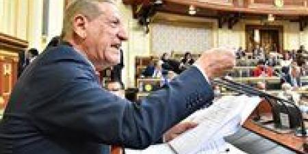 النائب
      فخري
      الفقي
      في
      حواره
      لتحيا
      مصر:
      تحويلات
      المصريين
      بالخارج
      تقترب
      من
      40
      مليار
      دولار..
      واختفاء
      السوق
      السوداء
      واستقرار
      سعر
      الصرف
      يمهدان
      لانخفاض
      الدولار
      والتضخم
      في
      2026