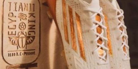 هل يفك الحذاء الجديد عقدة محمد صلاح مع كأس أمم أفريقيا؟