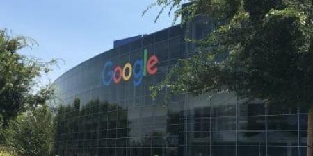 جوجل وآبل يحذران موظفيهما الحاصلين على تأشيرات أمريكية من السفر لهذا السبب