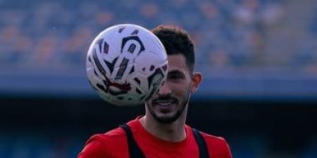 حسام حسن يفاضل بين فتوح وحمدى لقيادة الجبهة اليسرى الدفاعية أمام زيمبابوى