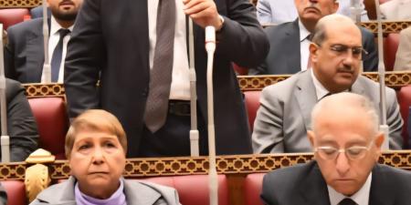 رئيس
      الوفد
      يوافق
      على
      تقرير
      تعديل
      قانون
      نقابة
      المهن
      الرياضية