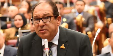 حسام
      الخولي:
      تحول
      الرياضة
      إلى
      صناعة
      مهمة
      تدر
      ربحا