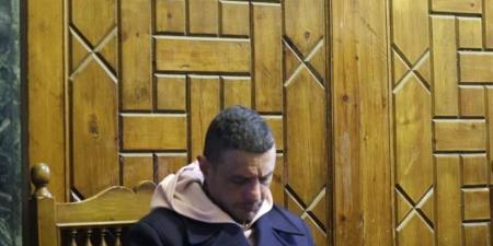 "كأنها
      ريد
      كاربت"..
      أحمد
      الفيشاوي
      ينفعل
      على
      المصورين
      في
      عزاء
      والدته
      «فيديو»