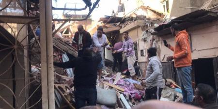 انتشال
      3
      جثامين
      و8
      مصابين..
      استمرار
      أعمال
      ألبحث
      عن
      ضحايا
      عقار
      إمبابة