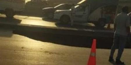 إصلاح
      الهبوط
      بمطبق
      صرف
      صحي
      بالشارع
      التجاري
      في
      الإسماعيلية