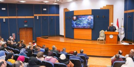 ندوة
      "صحح
      مفاهيمك"
      في
      هيئة
      ميناء
      دمياط