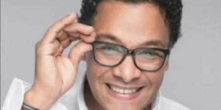 حنان
مطاوع
وريهام
عبد
الغفور..
نجوم
الفن
ينعون
الماكيير
محمد
عبد
الحميد