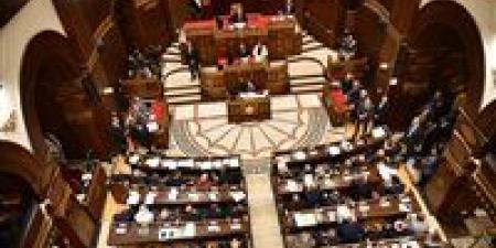 وكيل
طاقة
الشيوخ
لـ"تحيا
مصر":
تصدير
عمالة
مدربة
للأسواق
الأوروبية
والخليجية
في
قلب
خطة
اللجنة
الجديدة