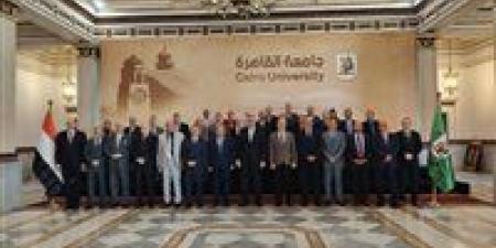 رئيس
      جامعة
      أسوان
      يشهد
      اجتماع
      المجلس
      الأعلى
      للجامعات
      بالقاهرة
      ويؤكد
      جاهزية
      كاملة
      لامتحانات
      الفصل
      الأول