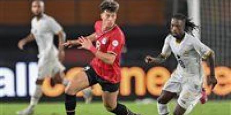 بشير
      التابعي
      نجم
      الزمالك
      السابق:
      إمام
      عاشور
      لاعب
      لا
      غنى
      عنه
      في
      منتخب
      مصر