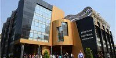 الاتحاد
المصري
لكرة
القدم
يحذر
من
اختراق
حقوقه
التجارية