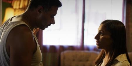 مواعيد
عرض
مسلسل
لا
ترد
ولا
تستبدل..
الأربعاء
أم
الخميس؟