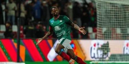 الاتفاق ضد النصر.. العالمي يتأخر بهدف فاينالدوم في الشوط الأول