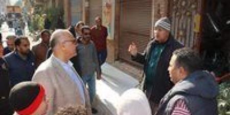 محافظ القليوبية يتفقد أعمال رصف وتطوير شارع "نصار" بمدينة بنها