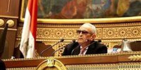 أبو شقة يترشح على رئاسة الوفد