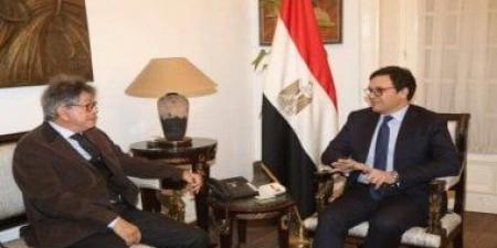 وزير الثقافة يشيد بمبادرة المتحدة لمنع نشر أخبار البلوجر ويعلن التعاون لإنتاج محتوى عن رموز مصر