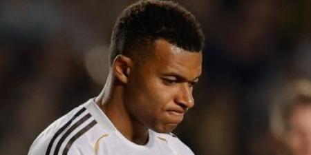 ضربة قوية.. ريال مدريد يستقبل عام 2026 بإصابة مبابي وغيابه 3 أسابيع