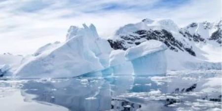 لماذا يذوب القطب الشمالى بسرعة مرعبة؟.. ما تأثيره على الكوكب؟