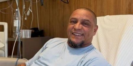 كارلوس عقب خضوعه لجراحة في القلب: العملية وقائية وأنا بصحة جيدة