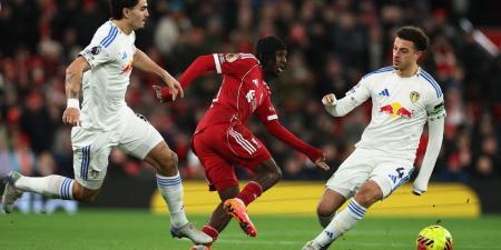 ليفربول ضد ليدز يونايتد.. الريدز يتعادل سلبيا في ليلة غياب محمد صلاح