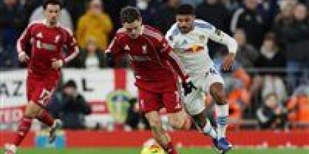 الريدز يعاني في غياب محمد صلاح: ليدز يونايتد يجبر ليفربول على التعادل السلبي في الدوري الإنجليزي الممتاز ويرفض هدية سقوط تشيلسي