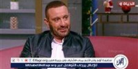 أحمد السقا: أعشق كورة القدم ومحمد صلاح أسطورة كورة القدم المصرية