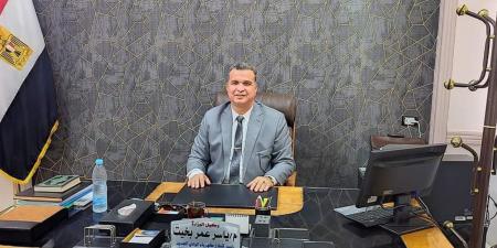 رئيس قطاع الكهرباء بالوادي الجديد: إعادة تشغيل التيار تدريجيًا بقرى الداخلة وبلاط