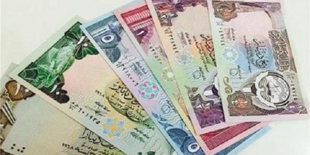 سعر الدينار الكويتي اليوم الخميس 2-4-2026 أمام الجنيه في نهاية التعاملات