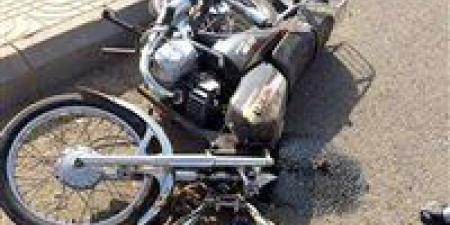 إصابة 4 أشخاص إثر تصادم 3 دراجات نارية في سوهاج