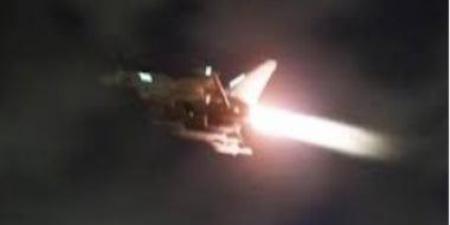 الإمارات: استهداف مبنى شركة اتصالات بالفجيرة والتعامل مع سقوط شظايا بمدينة أبوظبى