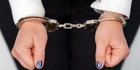 التحقيق مع المتهمة بالتعدى على طفلتها وإجبارها على التسول بالإسكندرية