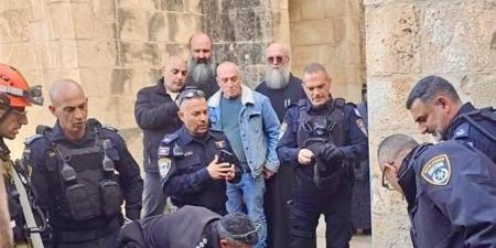 شؤون الكنائس في فلسطين تدين اعتداءات شرطة الاحتلال على المصلين المسيحيين