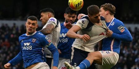 بث مباشر سندرلاند ضد توتنهام الآن في الدوري الإنجليزي.. صراع الهروب من الهبوط يشتعل