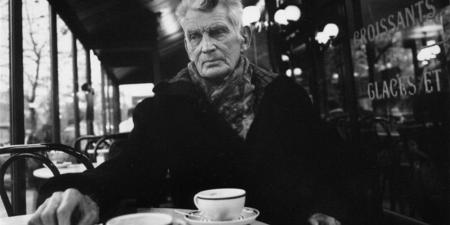 ابنا لمقاول كبير وتوفى شقيقه في حرب الهند.. ماذا تعرف عن حياة صمويل بيكيت؟