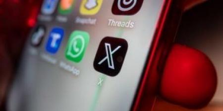 X تعيد ضبط خوارزمية الأرباح وتستبعد المحتوى المثير للترند