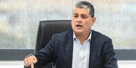 عصام عبد الفتاح: يجب على أوسكار إعطاء دروس كثيرة للحكام فى حالات لمسة اليد